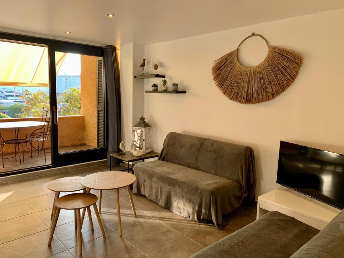 Marinesappartement, La Marina Tropezienne 100M Plage Wifi Fibre Cogolin Luaran gambar